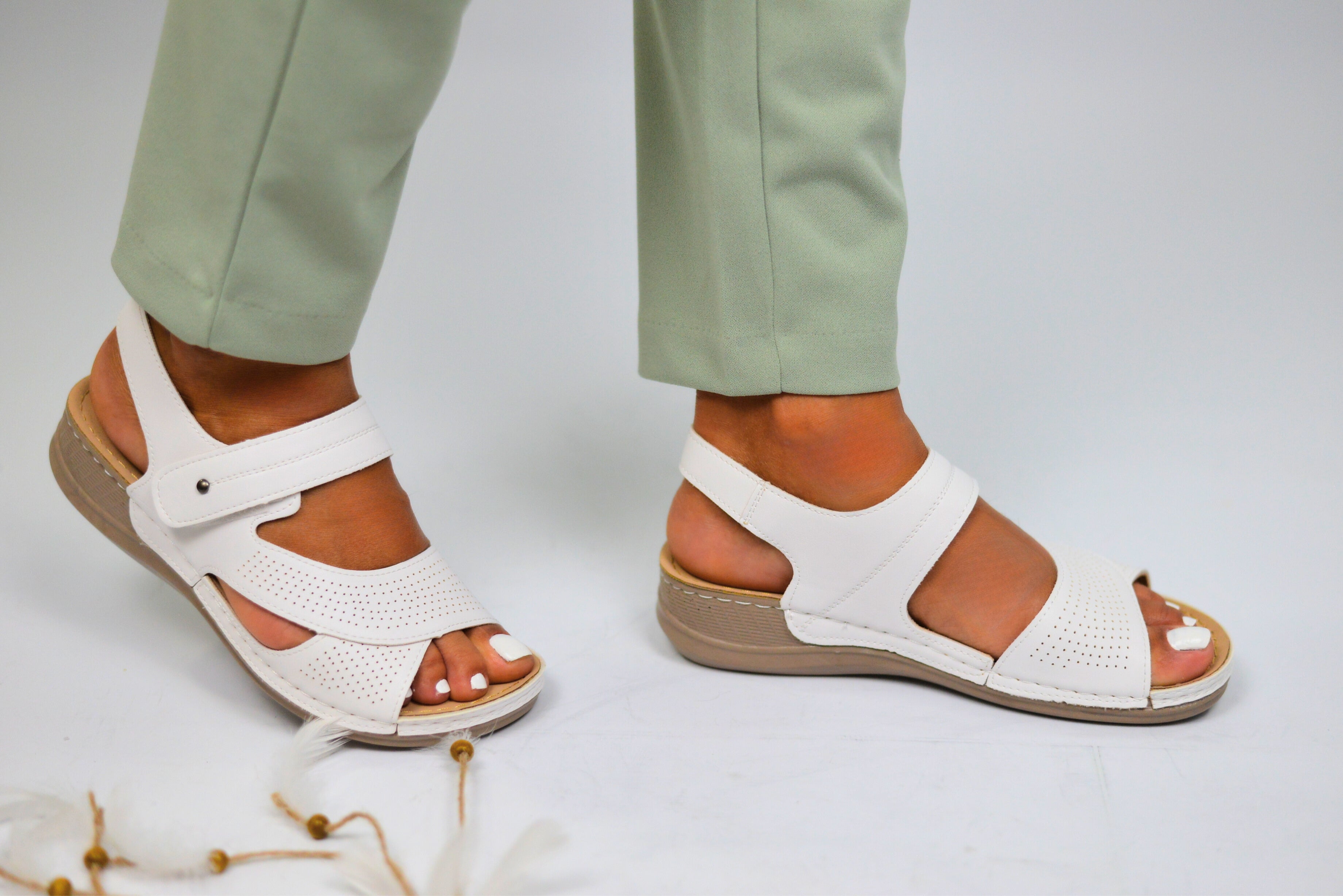 Women's Sandals With Low Sole Ginger White Made Of Ecological Leather