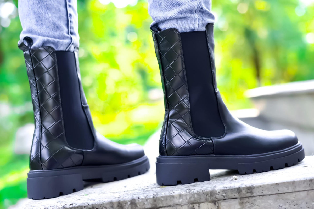 Women's Black Freia Boots Made Of Ecological Leather