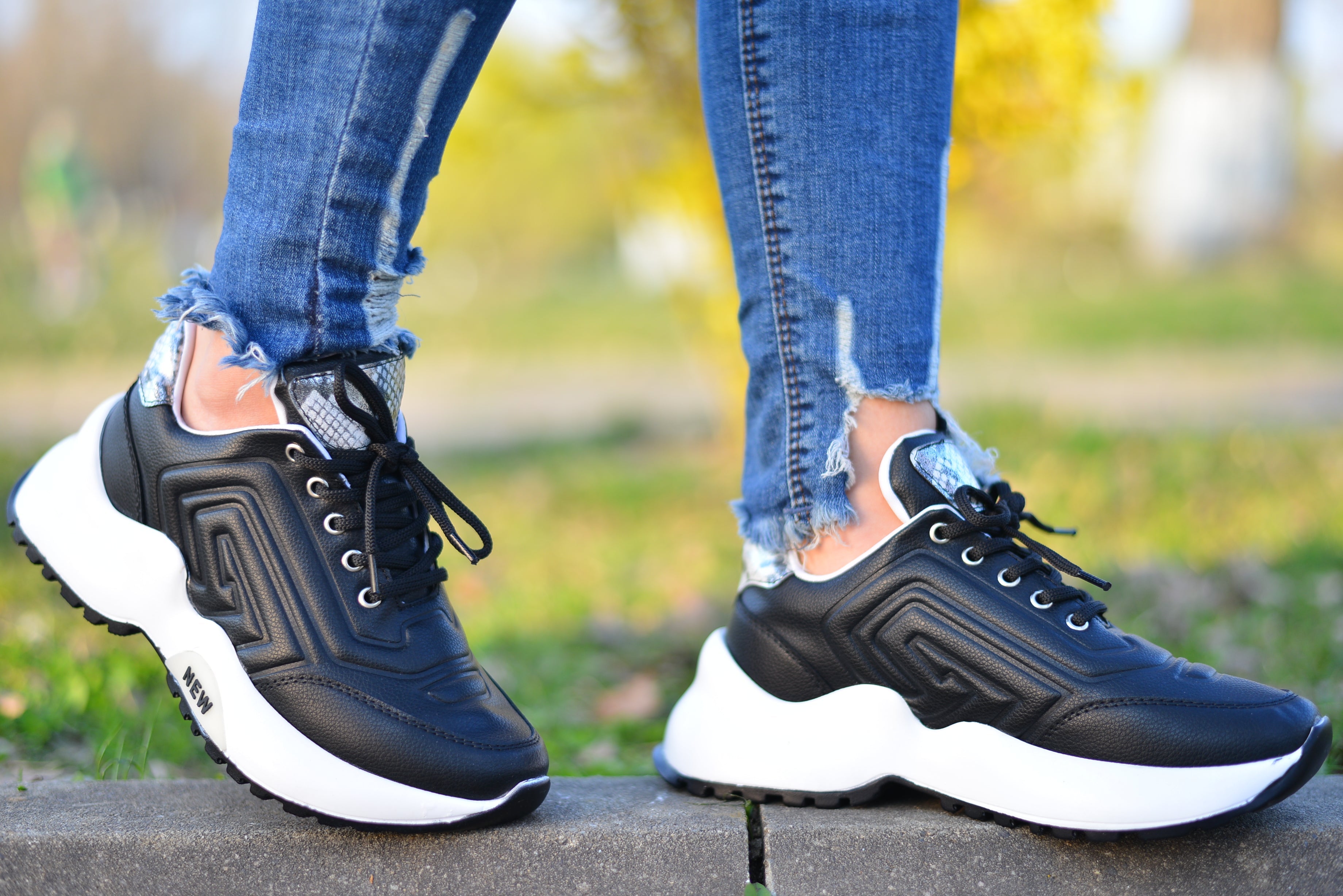 Women's Black Dori Sneakers Made Of Ecological Leather
