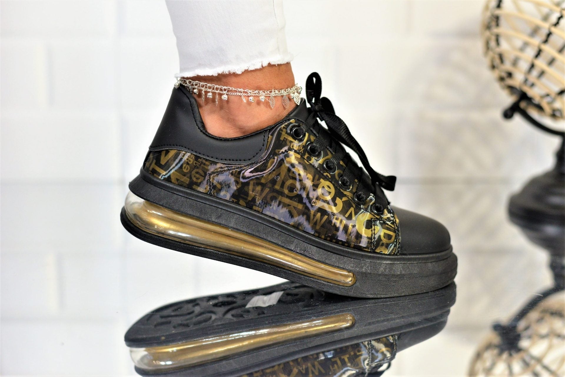 Women's Black Wanda Sneakers Made of Ecological Leather